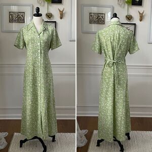Vintage 90s Jaclyn Smith, Prairie Shirt Dress Sage Green Tie Back Button Front 1
